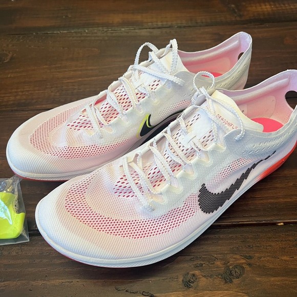 Nike ZoomX Dragonfly Track Spikes Shoes - Picture 2 of 6